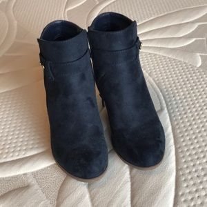 Navy blue booties